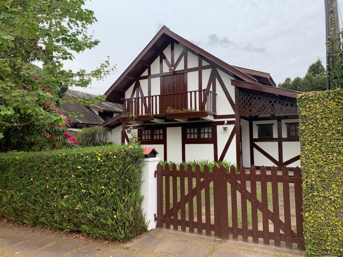 Linda Casa! Aconchegante E Com Otima Localizacao Villa Campos do Jordão Exteriör bild