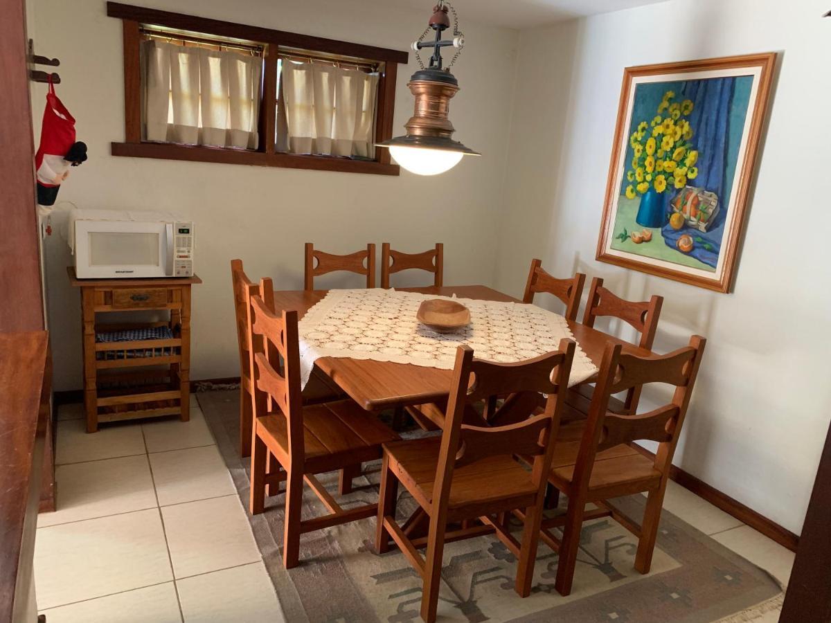 Linda Casa! Aconchegante E Com Otima Localizacao Villa Campos do Jordão Exteriör bild
