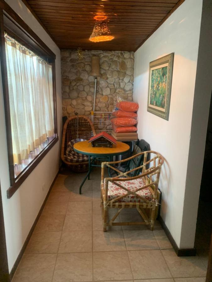 Linda Casa! Aconchegante E Com Otima Localizacao Villa Campos do Jordão Exteriör bild
