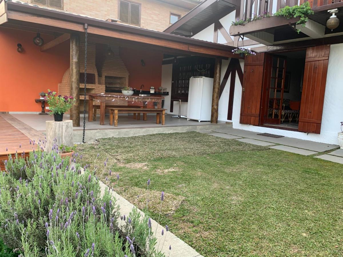 Linda Casa! Aconchegante E Com Otima Localizacao Villa Campos do Jordão Exteriör bild