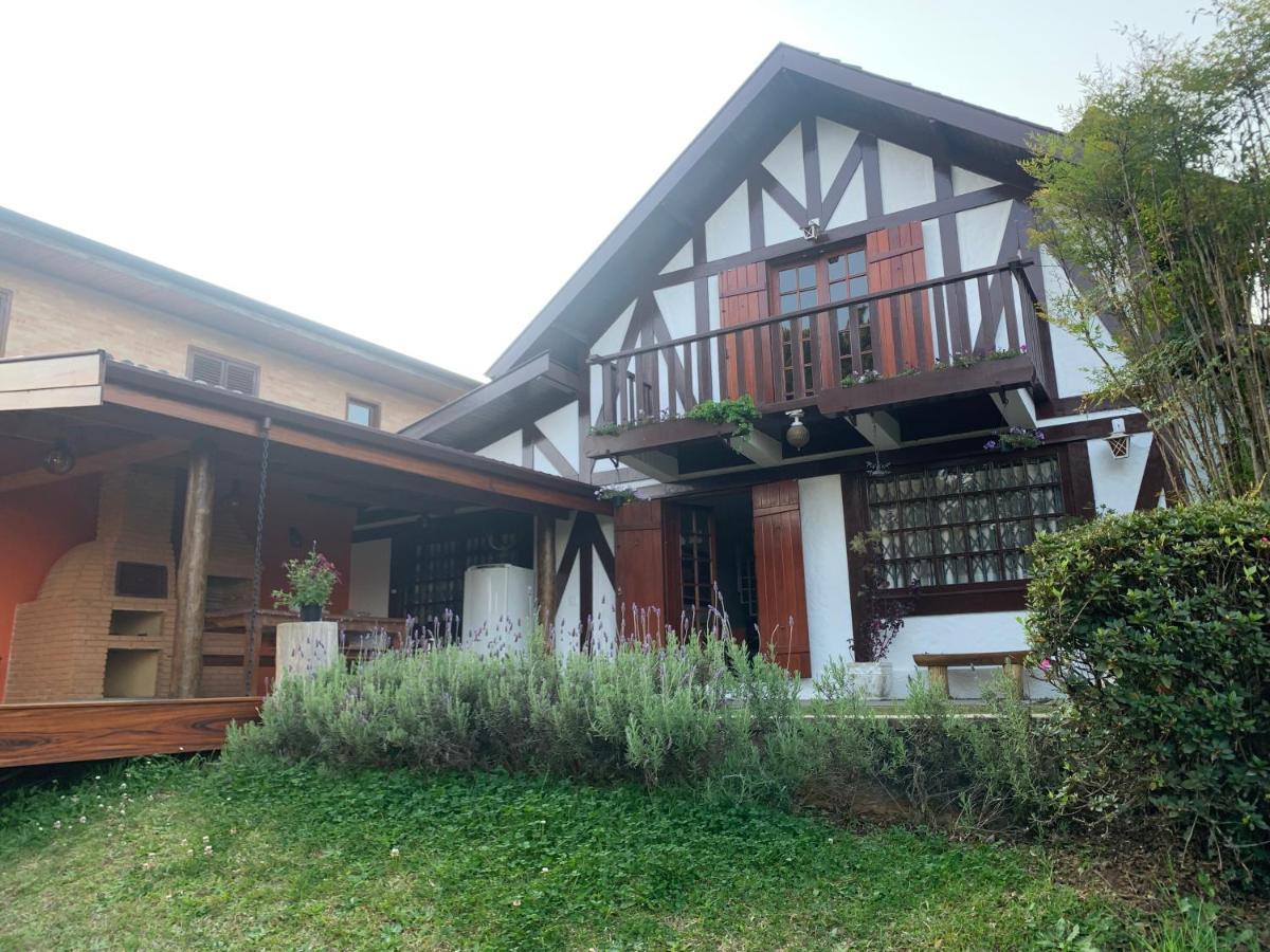 Linda Casa! Aconchegante E Com Otima Localizacao Villa Campos do Jordão Exteriör bild