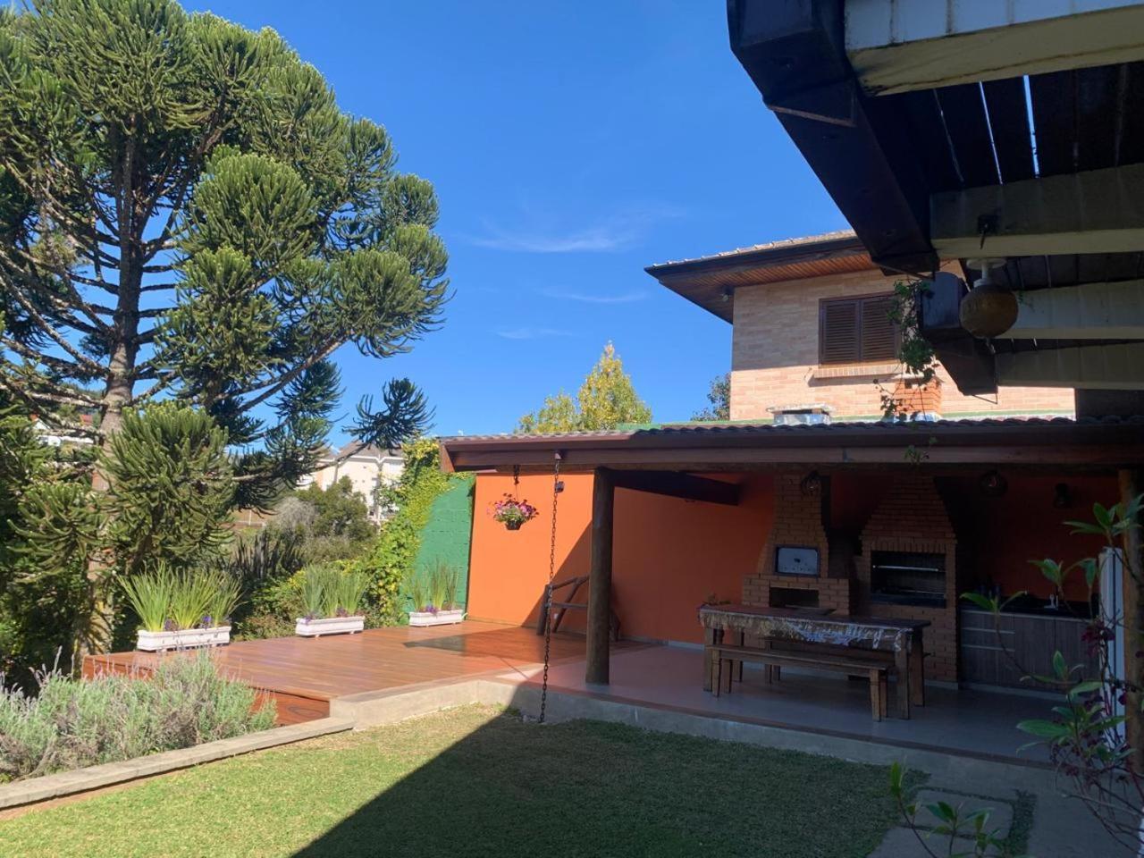 Linda Casa! Aconchegante E Com Otima Localizacao Villa Campos do Jordão Exteriör bild
