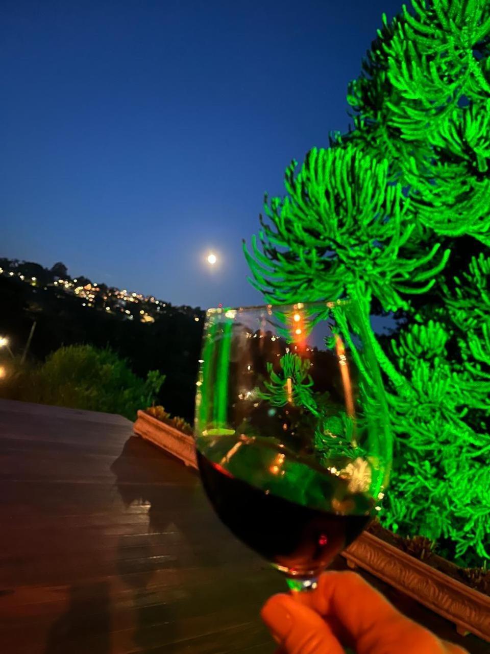 Linda Casa! Aconchegante E Com Otima Localizacao Villa Campos do Jordão Exteriör bild